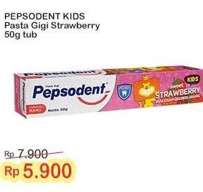 Promo Harga Pepsodent Pasta Gigi Kids Strawberry 50 gr - Indomaret