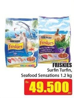 Promo Harga FRISKIES Cat Treats Surfin Turfin, Seafood Sensation 1200 gr - Hari Hari