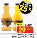 Promo Harga BERRI Juice Classic Apple, Orange 1000 ml - Superindo