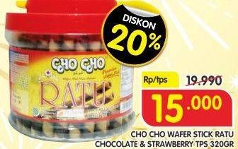 Promo Harga CHO CHO Wafer Stick Chocolate, Strawberry 320 gr - Superindo