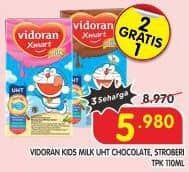 Promo Harga Vidoran Kids Milk UHT Stroberi, Coklat 115 ml - Superindo