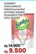 Promo Harga Sunlight Pencuci Piring Higienis Plus With Habbatussauda, Korean Strawberry, Anti Bau With Daun Mint, Extra Lembut 560 ml - Indomaret