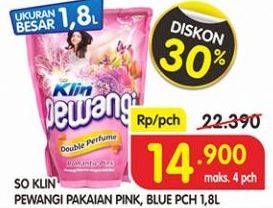 Promo Harga SO KLIN Pewangi Pink, Blue 1800 ml - Superindo