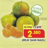 Promo Harga Jeruk Siam Madu per 100 gr - Superindo