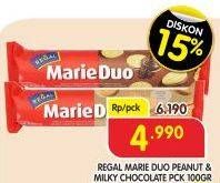 Promo Harga REGAL Marie Duo Peanut, Milky Chocolate 100 gr - Superindo