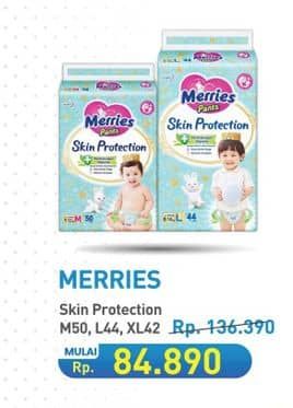 Promo Harga Merries Pants Skin Protection XL42, L44, M50 42 pcs - Hypermart