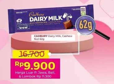 Promo Harga Cadbury Dairy Milk Original, Cashew Nut 62 gr - Alfamart