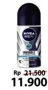 Promo Harga NIVEA Deo Roll On Invisible Black White, Extra White 50 ml - Alfamart