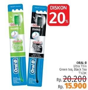 Promo Harga ORAL B Toothbrush Black/Green Tea  - LotteMart