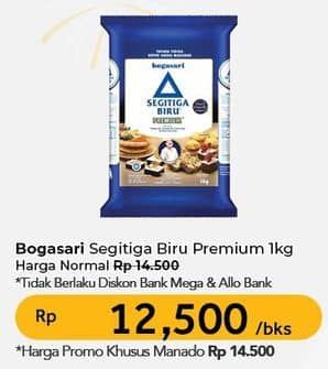 Promo Harga Bogasari Tepung Terigu Segitiga Biru 1000 gr - Carrefour