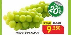 Promo Harga Anggur Shine Muscat 100 gr - Superindo