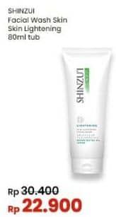 Promo Harga Shinzui Facial Wash Skin Lightening 80 ml - Indomaret
