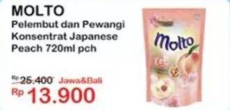 Promo Harga Molto Pewangi Japanese Peach 720 ml - Indomaret