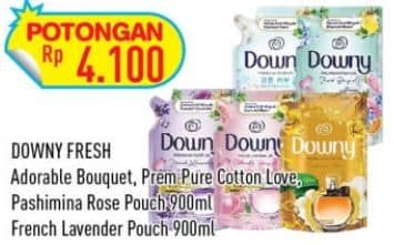 Promo Harga Downy Premium Parfum Adorable Bouquet, Pure Cotton Love, Pashmina Rose, French Lavender 900 ml - Hypermart