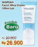 Promo Harga WARDAH Lightening Whip Facial Foam 100 ml - Indomaret