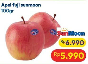 Promo Harga Apel Fuji Sunmoon per 100 gr - Hypermart