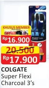 Promo Harga COLGATE Toothbrush Charcoal Super Flexi 3 pcs - Alfamart