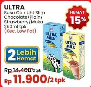 Promo Harga Ultra Milk Susu UHT Coklat, Full Cream, Stroberi, Moka 250 ml - Indomaret