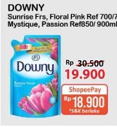 Promo Harga Downy Pewangi Pakaian Sunrise Fresh, Floral Pink 720 ml - Alfamart