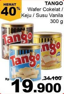 Promo Harga TANGO Wafer Chocolate, Cheese, Vanilla Milk 300 gr - Giant