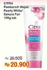Promo Harga CITRA Facial Foam Pearly White Brightening, Sakura Fair FF 100 gr - Indomaret