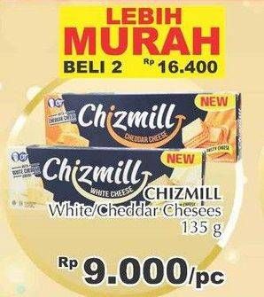 Promo Harga CHIZMILL Wafer White Cheese, Cheddar Cheese per 2 pouch 135 gr - Giant