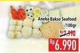 Promo Harga Aneka Bakso Seafood per 100 gr - Hypermart