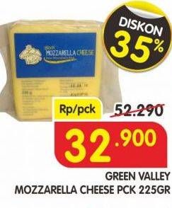 Promo Harga GREEN VALLEY Block Mozarella Cheese 225 gr - Superindo