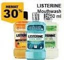 Promo Harga LISTERINE Mouthwash Antiseptic 250 ml - Giant