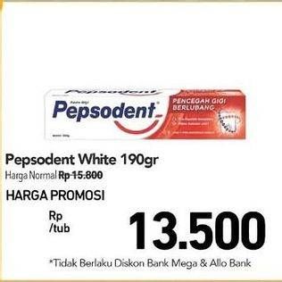Promo Harga Pepsodent Pasta Gigi Pencegah Gigi Berlubang White 190 gr - Carrefour