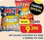 Promo Harga MR.P Kacang Atom Pedas, Original 100 gr - Superindo
