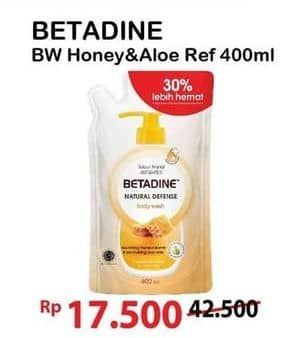 Promo Harga Betadine Natural Defense Body Wash Manuka Honey Moisturising Aloe Vera 400 ml - Alfamart
