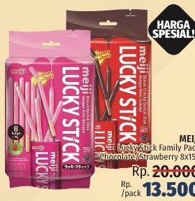 Promo Harga MEIJI Biskuit Lucky Stick Strawberry, Chocolate per 8 pcs 15 gr - LotteMart