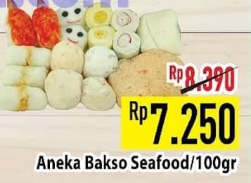 Promo Harga Aneka Bakso Seafood per 100 gr - Hypermart