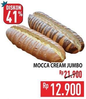 Promo Harga Mocca Cream Jumbo  - Hypermart