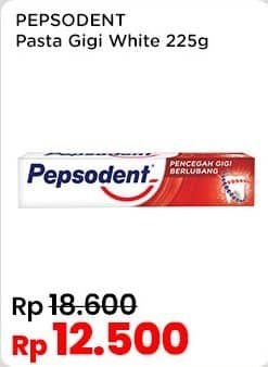 Promo Harga Pepsodent Pasta Gigi Pencegah Gigi Berlubang White 225 gr - Indomaret