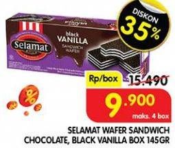 Promo Harga Selamat Wafer Chocolate, Black Vanilla 145 gr - Superindo