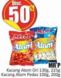 Promo Harga MR.P Kacang Atom Pedas, Original, Original, Pedas 100 gr - Hari Hari