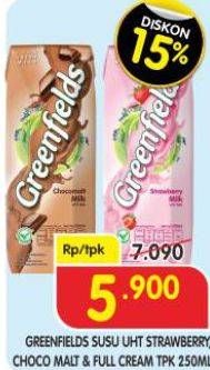 Promo Harga Greenfields UHT Strawberry, Choco Malt, Full Cream 250 ml - Superindo
