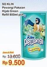 Promo Harga SO KLIN Pewangi Hijab Refreshing Green 800 ml - Indomaret
