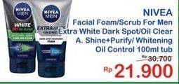 Promo Harga NIVEA MEN Facial Foam White Darkspot, Shine Purify, Oil Control Men Cooling 100 ml - Indomaret