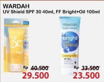 Promo Harga Wardah Perfect Bright Facial Foam Bright + Oil Control 100 ml - Alfamart