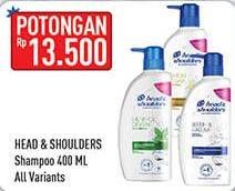 Promo Harga HEAD & SHOULDERS Shampoo All Variants 400 ml - Hypermart