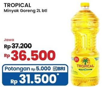 Promo Harga Tropical Minyak Goreng 2000 ml - Indomaret