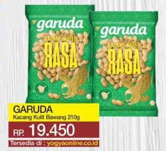 Promo Harga GARUDA Kacang Kulit Bawang 220 gr - Yogya