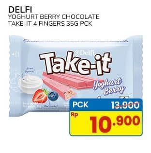 Promo Harga Delfi Take It Wafer 4 Fingers Yoghurt Berry 35 gr - Indomaret