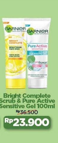 Promo Harga GARNIER Light Complete Brightening Scrub/GARNIER Pure Active Sensitive Cleansing Gel  - Alfamart