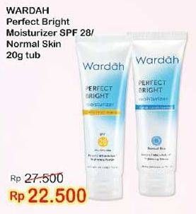 Promo Harga WARDAH Perfect Bright Moisturizer SPF28, Normal Skin 20 gr - Indomaret