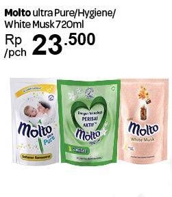 Promo Harga MOLTO Softener Ultra Pure, Hygiene 1x Bilas, White Musk 720 ml - Carrefour