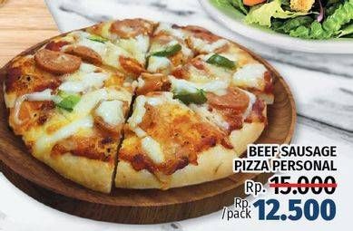 Promo Harga Beef Sausage Pizza Personal  - LotteMart